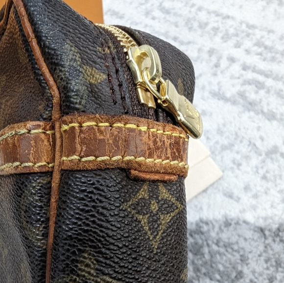 Authentic Louis Vuitton Vintage '88 Compiegne 23 - Picture 8 of 11